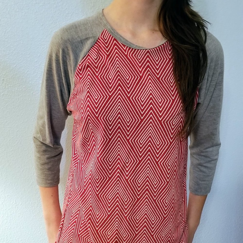 !!3 FOR $25 -- Lularoe Women's Baseball Jersey